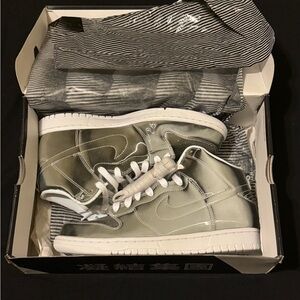 Nike Dunk CLOTS Sneakers